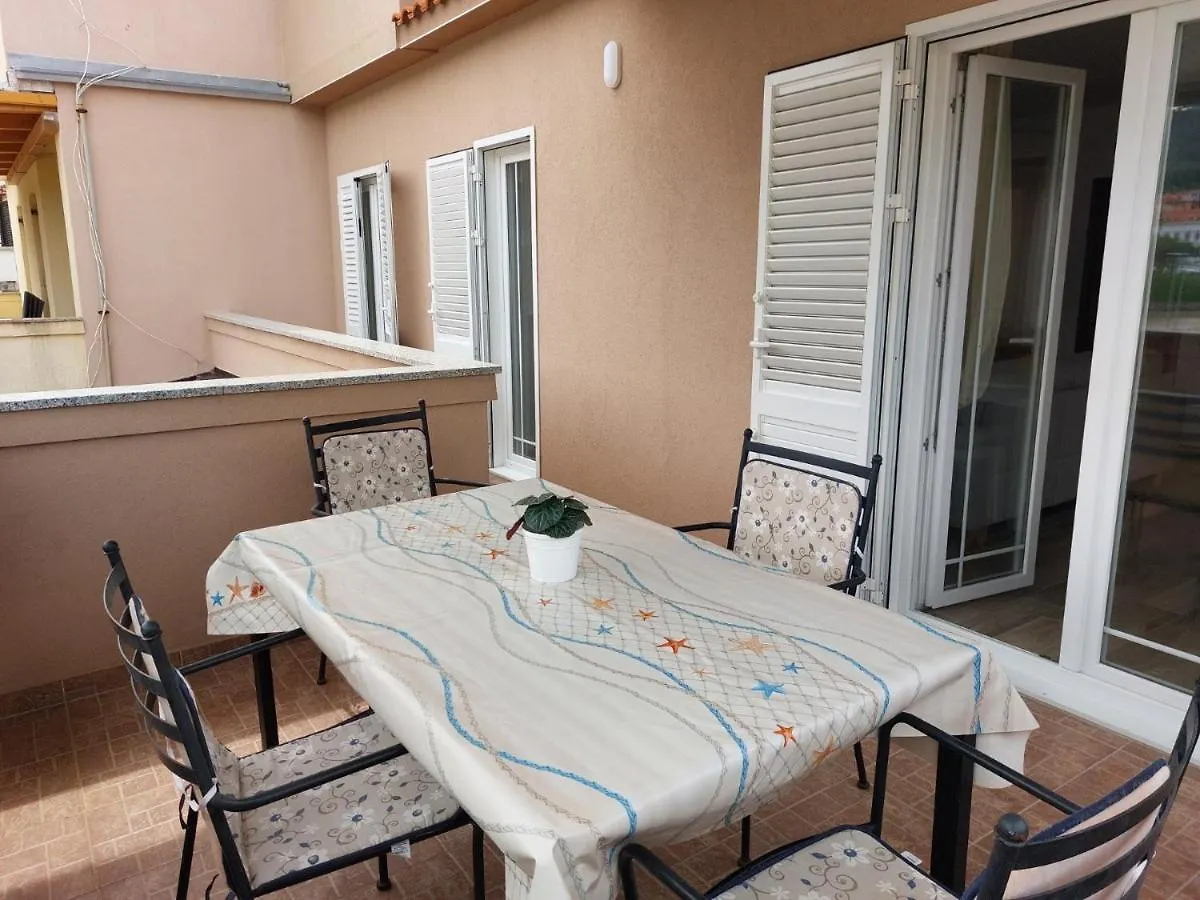 Apartman Dijana Rab Apartment Croatia